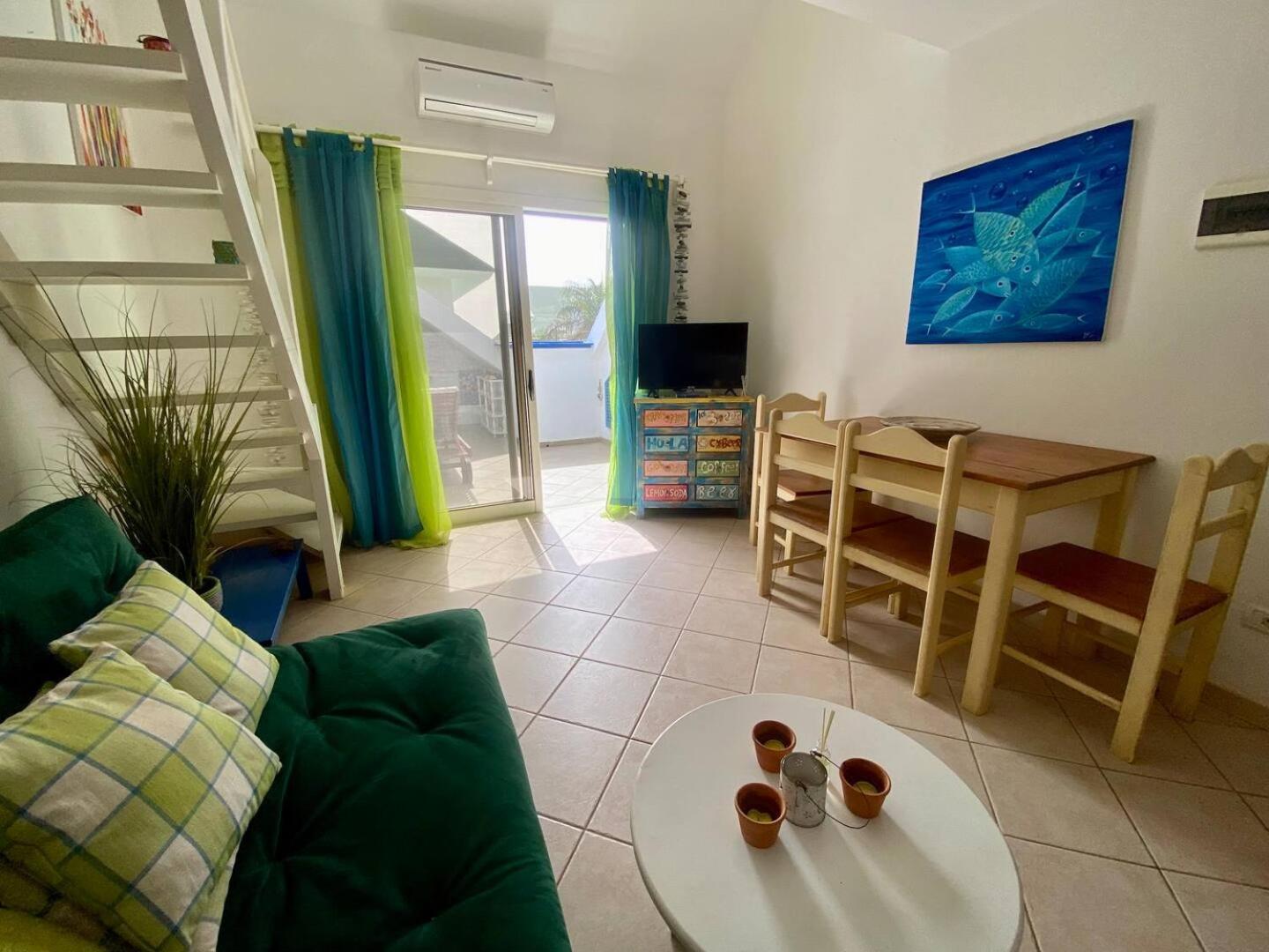 Leme Bedje Two Bedroom - By Bobbywashere Santa Maria Exterior photo