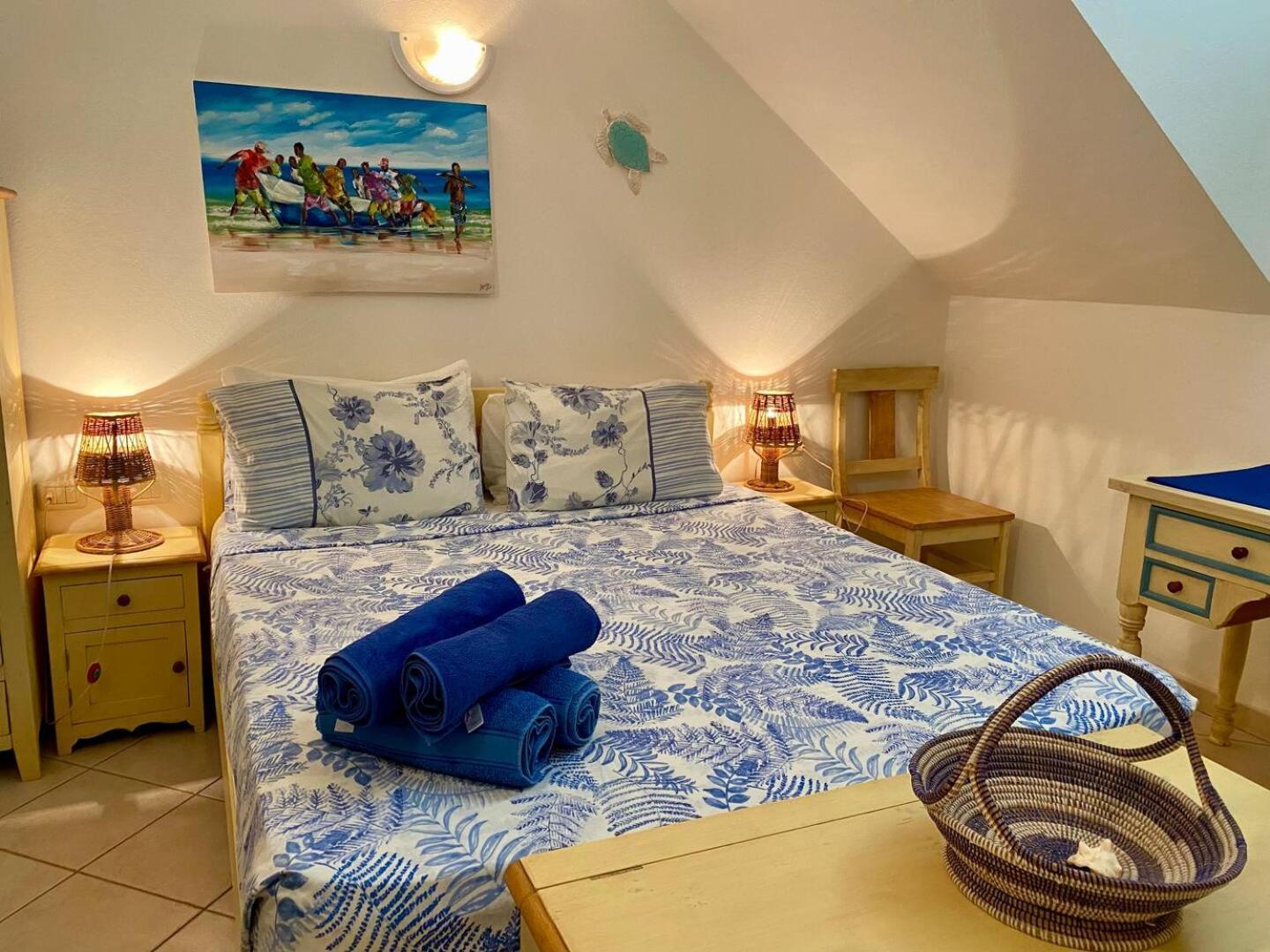 Leme Bedje Two Bedroom - By Bobbywashere Santa Maria Exterior photo